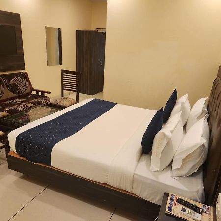 Hotel City Lite Delhi Ню Делхи Екстериор снимка