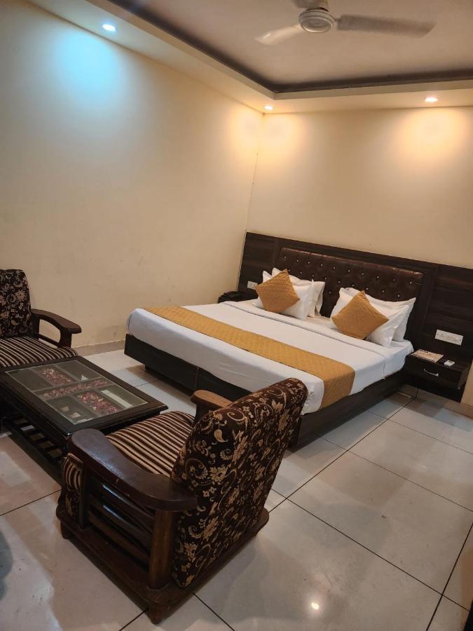 Hotel City Lite Delhi Ню Делхи Екстериор снимка