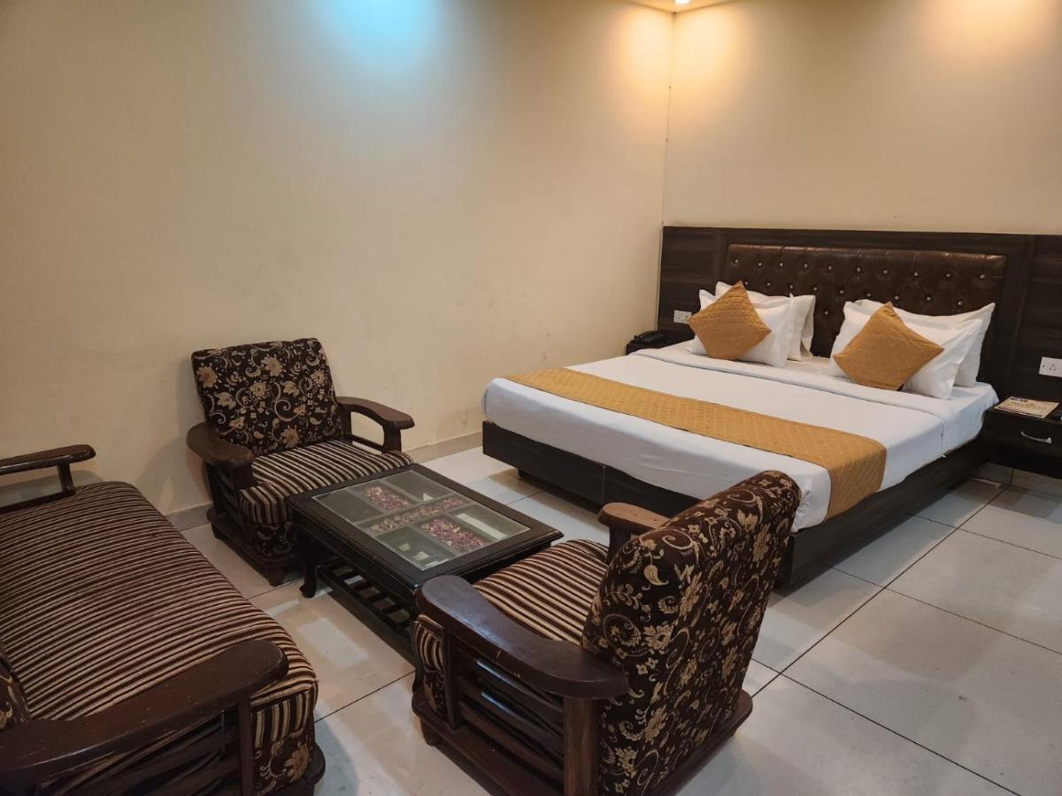 Hotel City Lite Delhi Ню Делхи Екстериор снимка