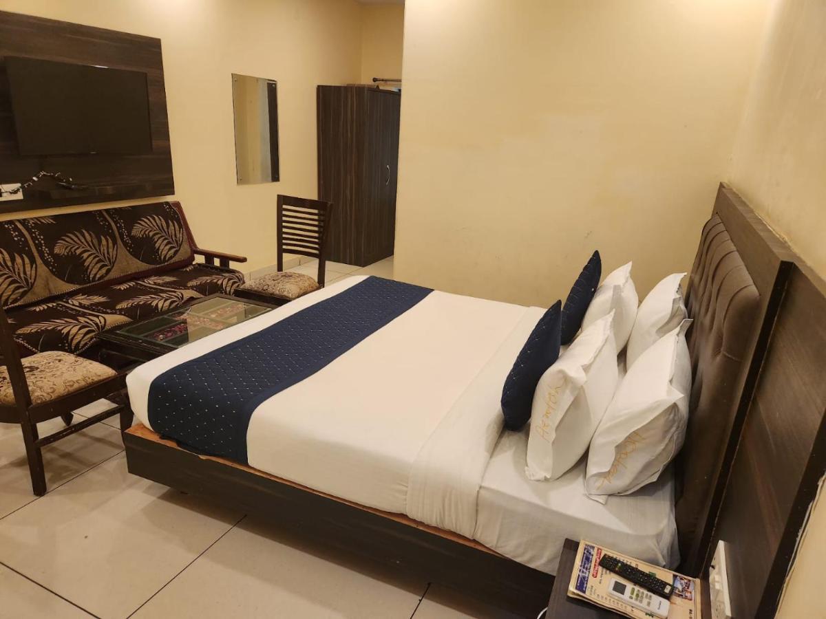 Hotel City Lite Delhi Ню Делхи Екстериор снимка