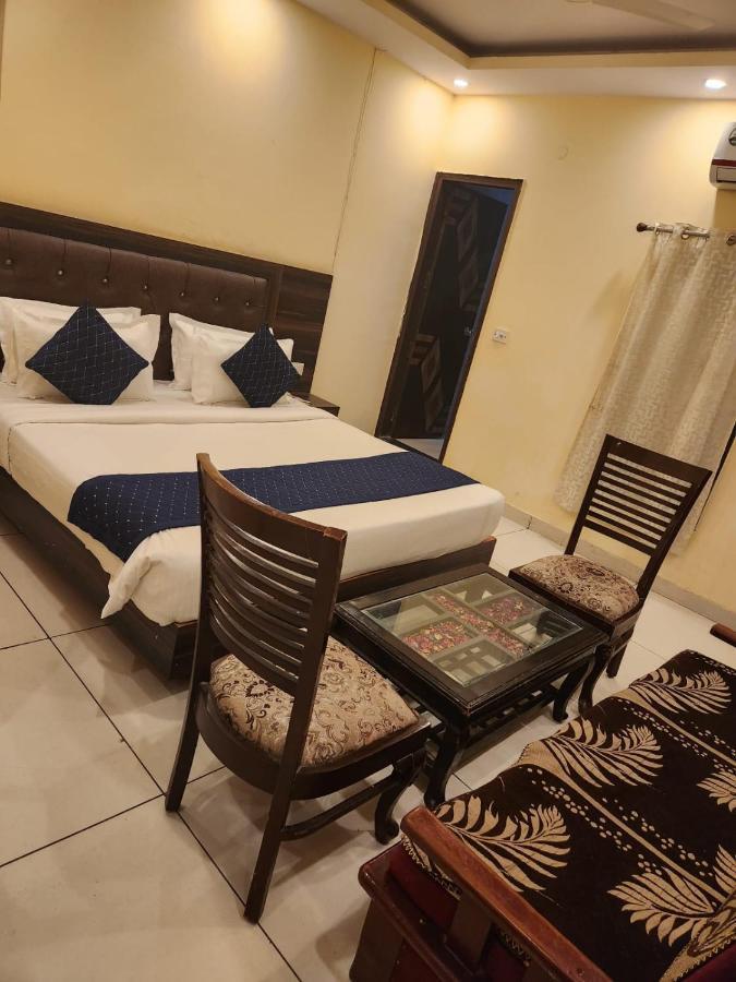 Hotel City Lite Delhi Ню Делхи Екстериор снимка